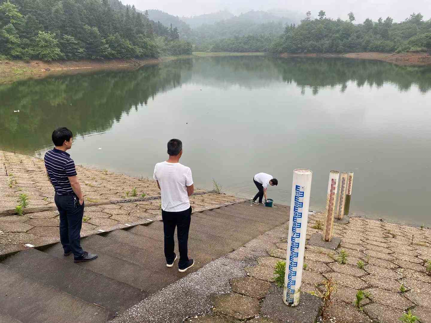 蒙山镇：加强水质管理 守护碧水蓝天